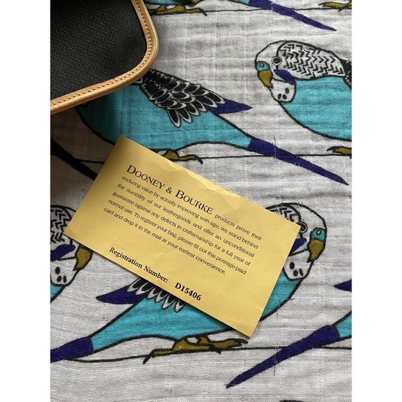 Dooney & Bourke Shoulder Bag Tote Leather Canvas Red Adjustable Straps Made USA - Picture 8 of 12